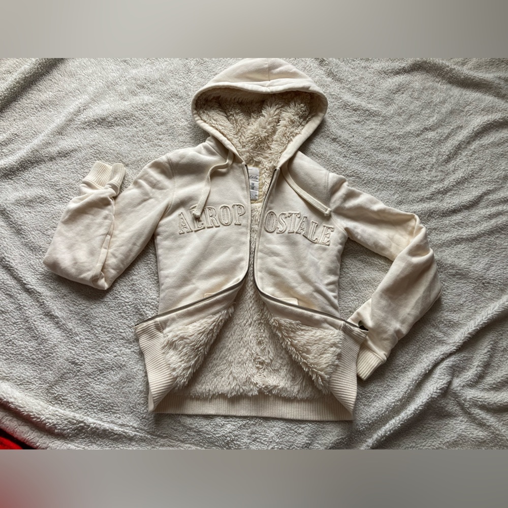 Aeropostale Sherpa Lined Zip Up Hoodie